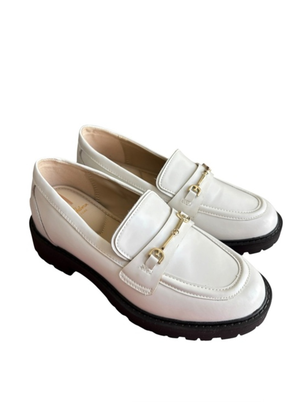 Sam Edelman
SAM EDELMAN TULLY LUG
SOLE LOAFERS IN WHITE GIRLS size 4